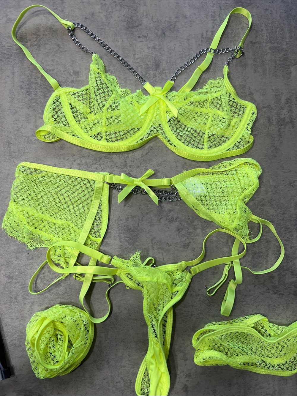 SHEIN Neon Yellow Lace Lingerie Set with Chain Details